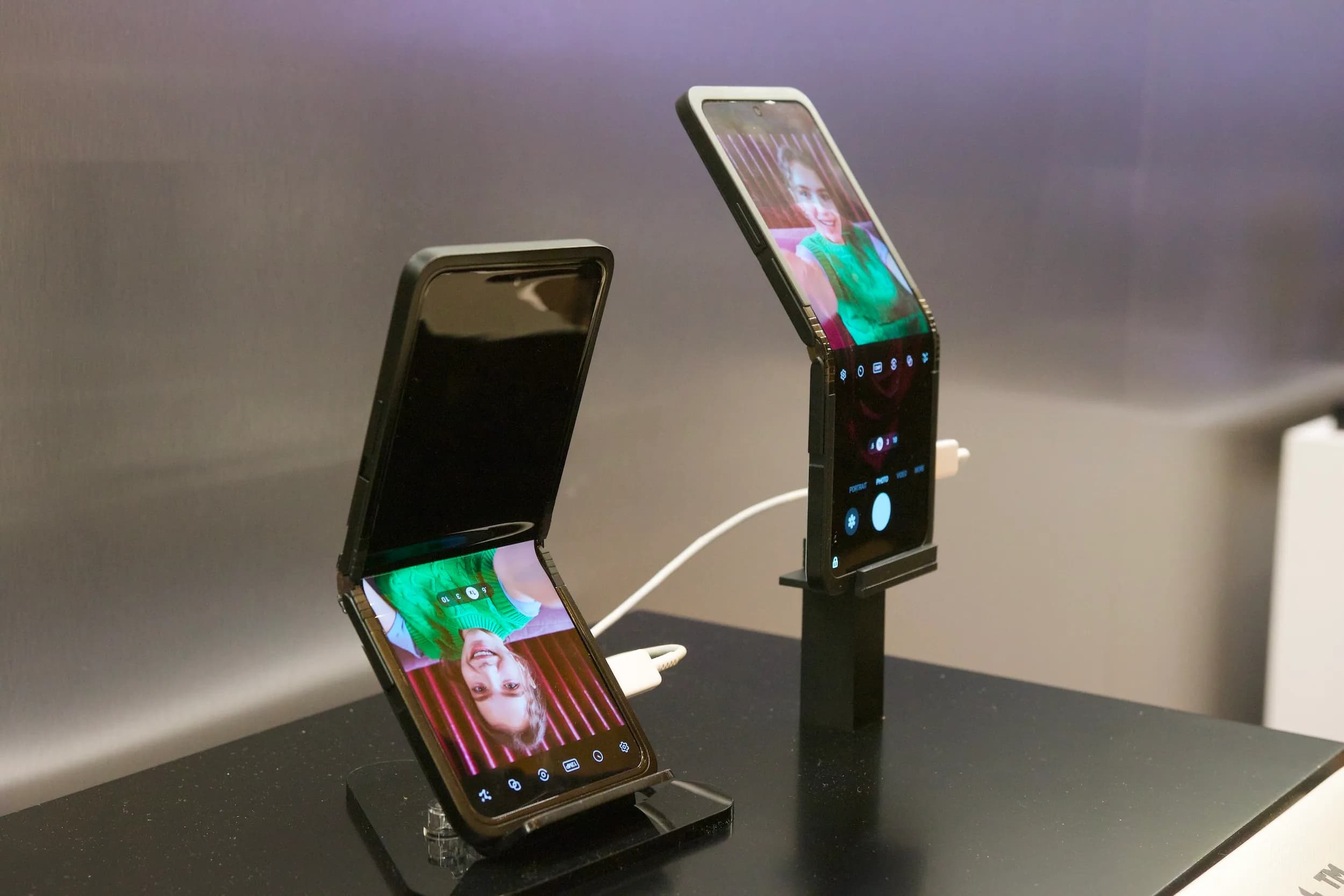 The Foldable Frenzy: Are Foldable Phones Finally Ready for Primetime?